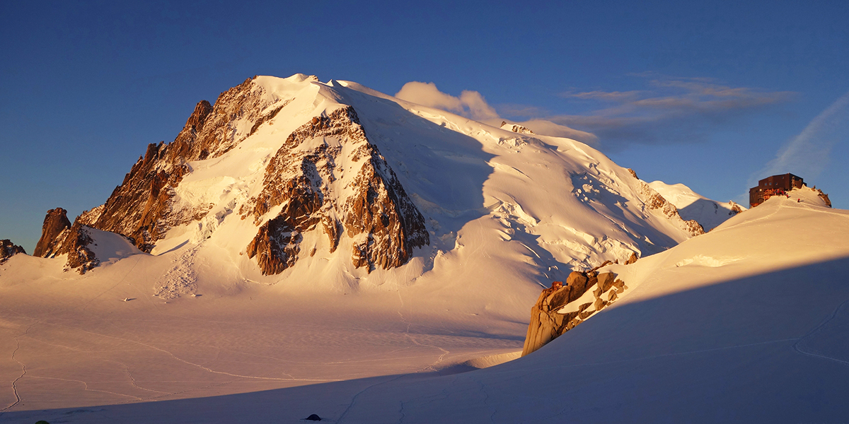 Besteigung des Mont-Blanc über die 3 Berge - Refuge de Cosmiques