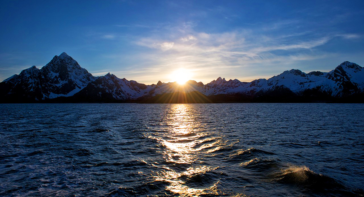 Lever de soleil aux Lofoten