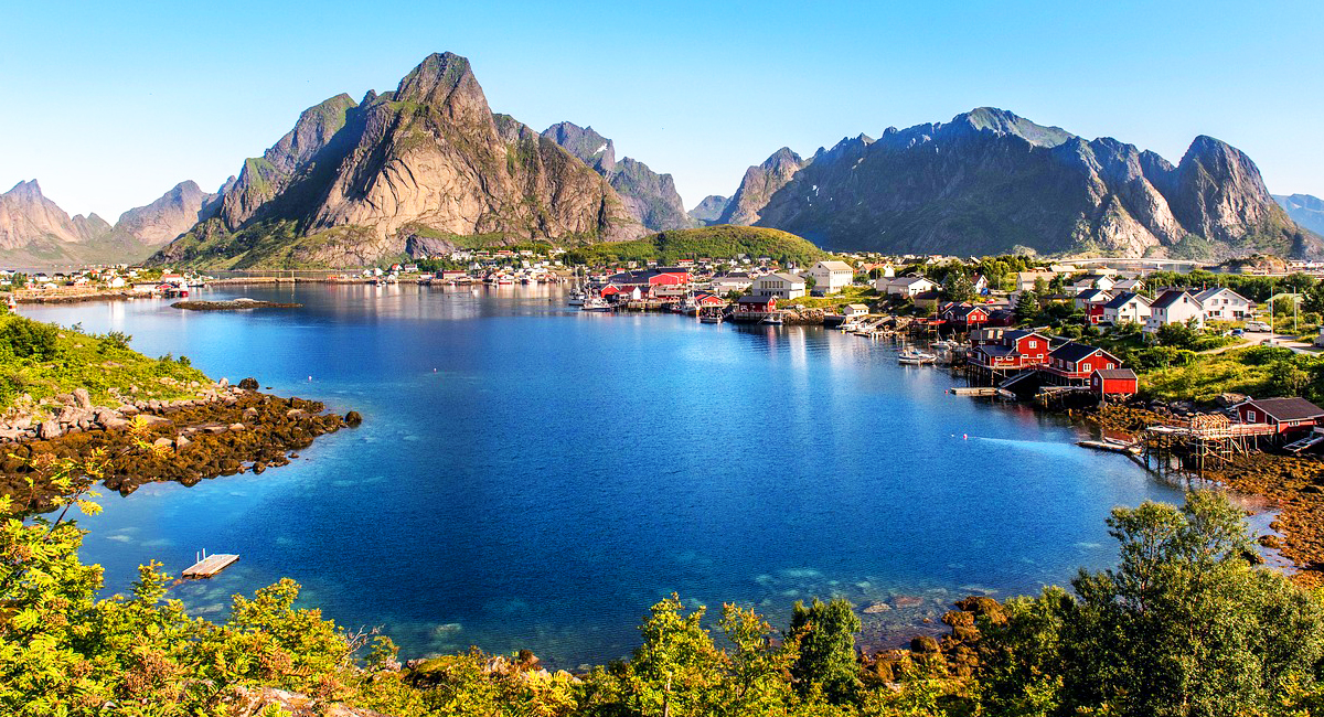 Fjord aux Lofoten